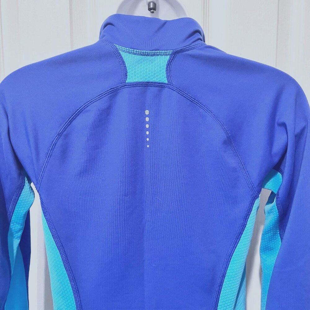 The North Face Vapor Wick-Women's X Small Long Sleeve Thumb Hole Active Wear - Picture 11 of 13